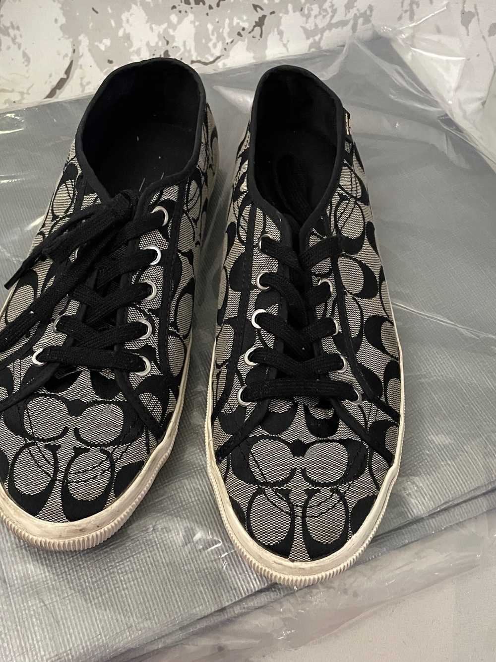 Coach Black Signature Canvas Low-Top Lace-Up Sneakers